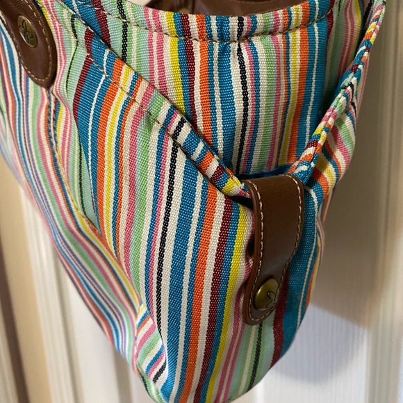 Relic tote with wooden handles striped pattern - Picture 3 of 4